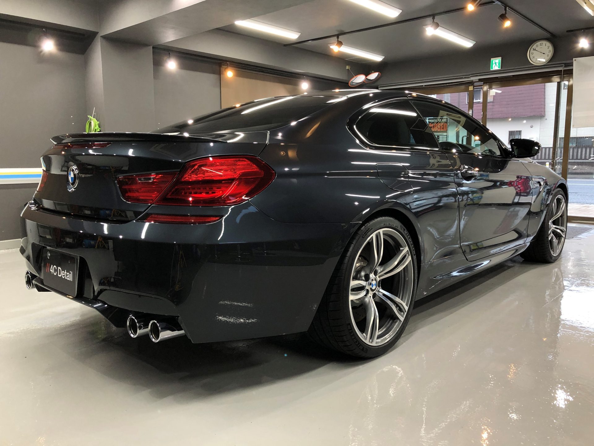 BMW M6 磨き作業　横浜